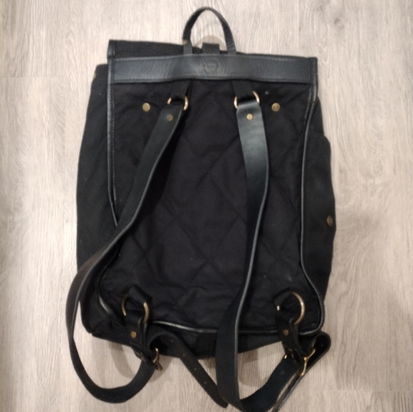 Filson Tin Cloth Backpack - Picture 2 of 6